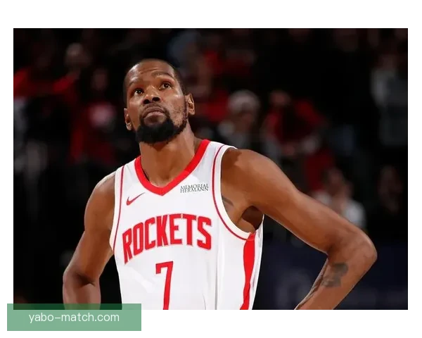 杜兰特谈破防秘诀：底线与三分跑位创造空间显威力